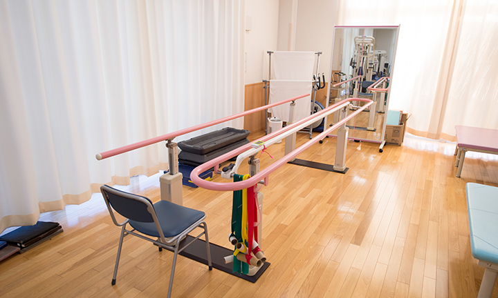 【介護スタッフ/小山市】 デイケア 小山整形外科内科 通所リハビリ (パート)の画像1