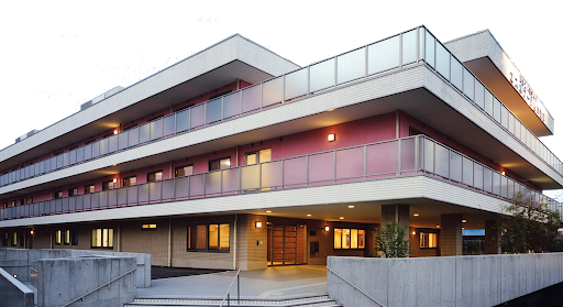 【介護職・ヘルパー/さいたま市緑区】 介護老人保健施設エスポワールさいたま (正社員)の画像1