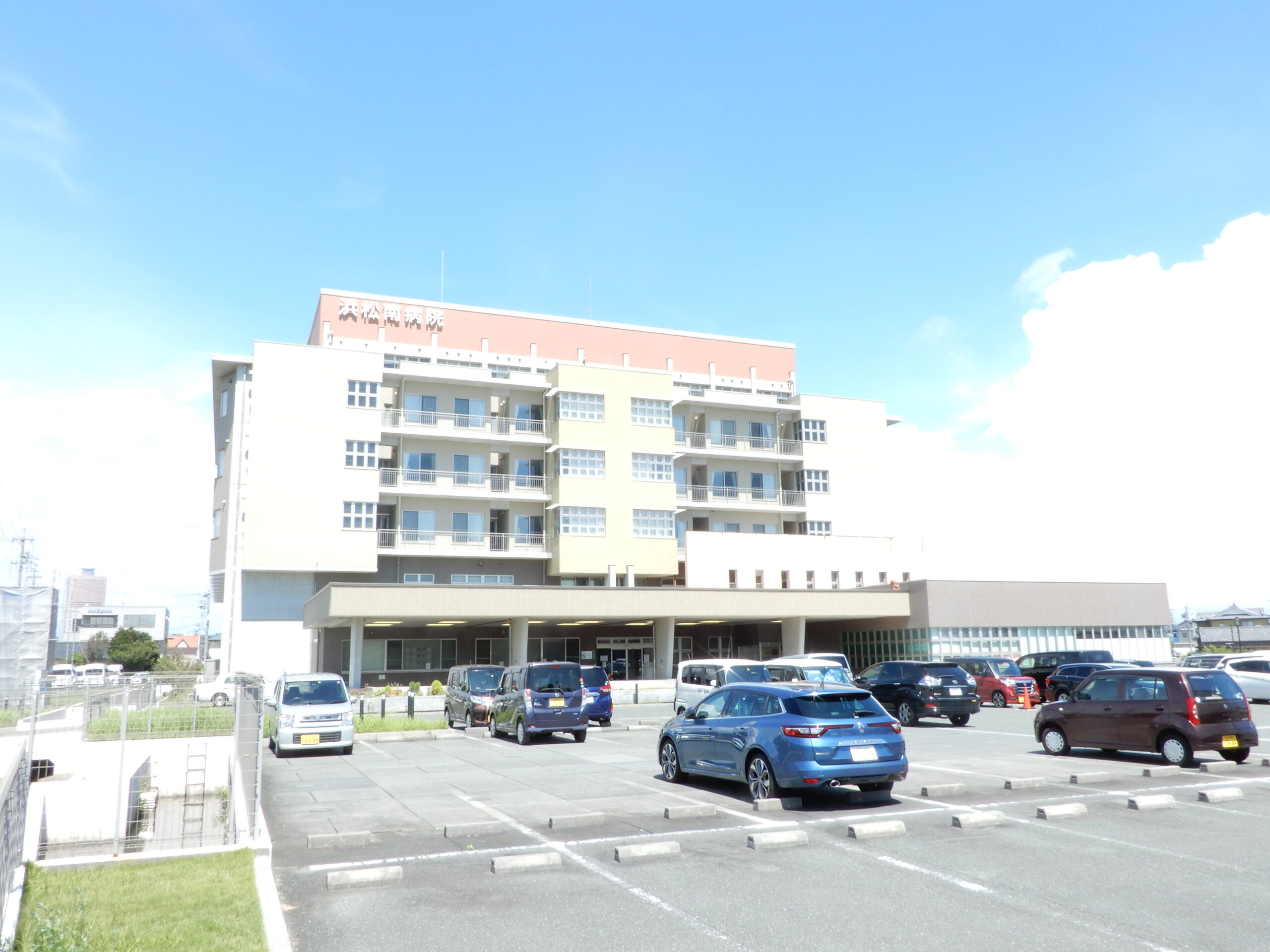 【介護職／浜松市中央区】デイサービス・デイケア　浜松南病院(正社員)の画像1