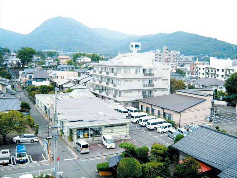【看護師／熊本市西区】介護老人保健施設　青翔苑（正社員）の画像1