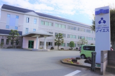 【介護職員／昭和町】デイサービス・デイケア　ノイエス　【正社員】の画像1