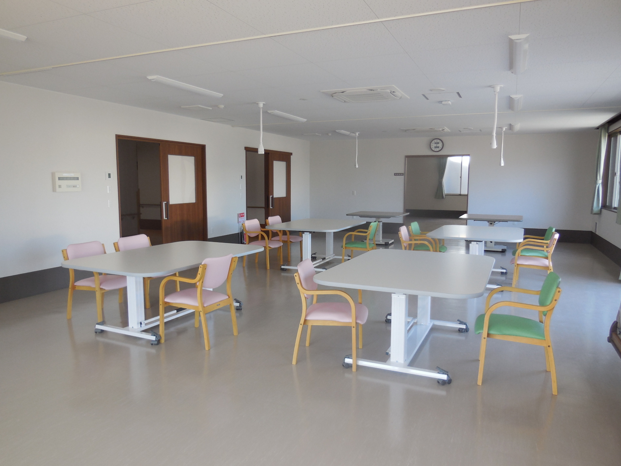 【介護職員／中巨摩郡昭和町】 ぎんが福祉会　(パート)の画像3