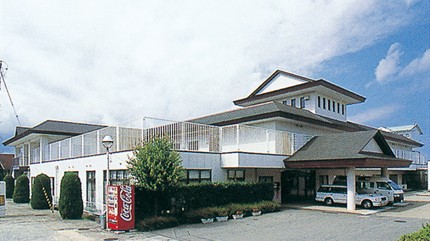 【介護職／加賀市】介護老人保健施設 加賀中央メディケアホーム（正社員）の画像1