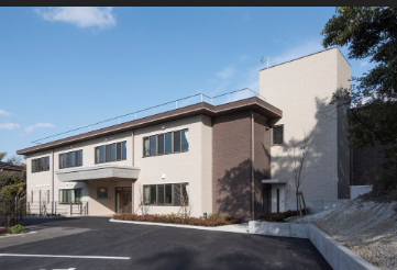 【ケアマネジャー兼介護職／中央区】坂の上ろうけん曳馬野　(正社員)の画像1