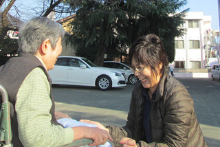 【介護職員／熊本市中央区】グループホーム六花苑（正社員）の画像2