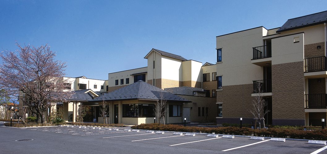 【介護職員／甲府市】有料老人ﾎｰﾑ・ｼｮｰﾄｽﾃｲ　恵信ｳﾞｨﾚｯﾀ甲府　(正社員)の画像1