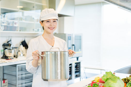 【調理員／熊本市中央区】九州記念病院（正社員）の画像2