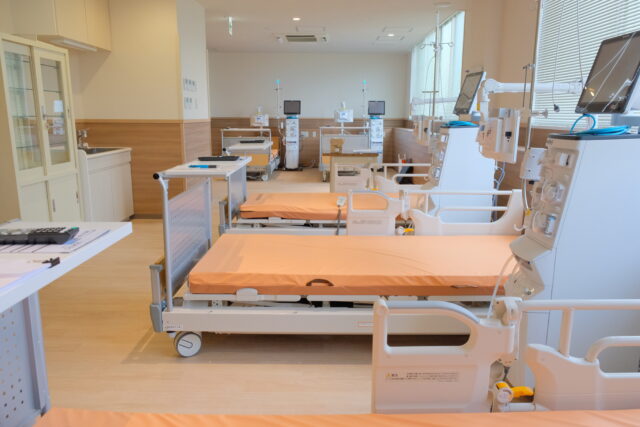 【看護補助者(介護職)／熊本市東区】鶴田病院 透析センター（正社員）の画像3