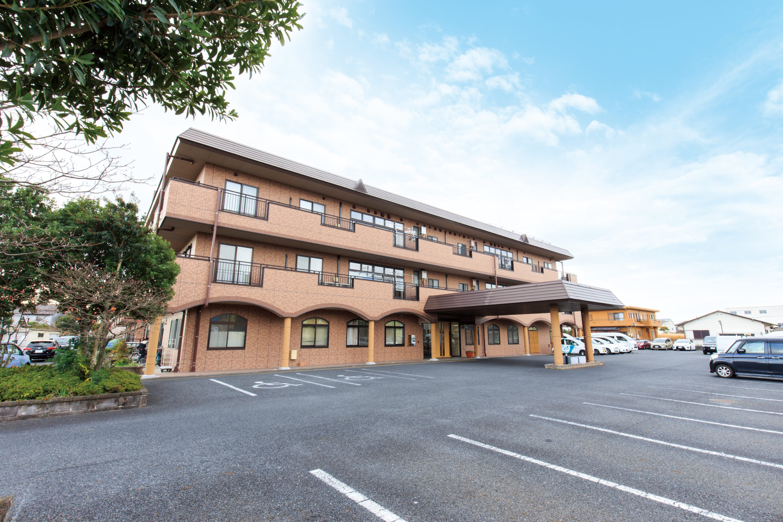 【看護師/一宮市】 特別養護老人ホーム　葉栗の郷　(正社員)の画像1