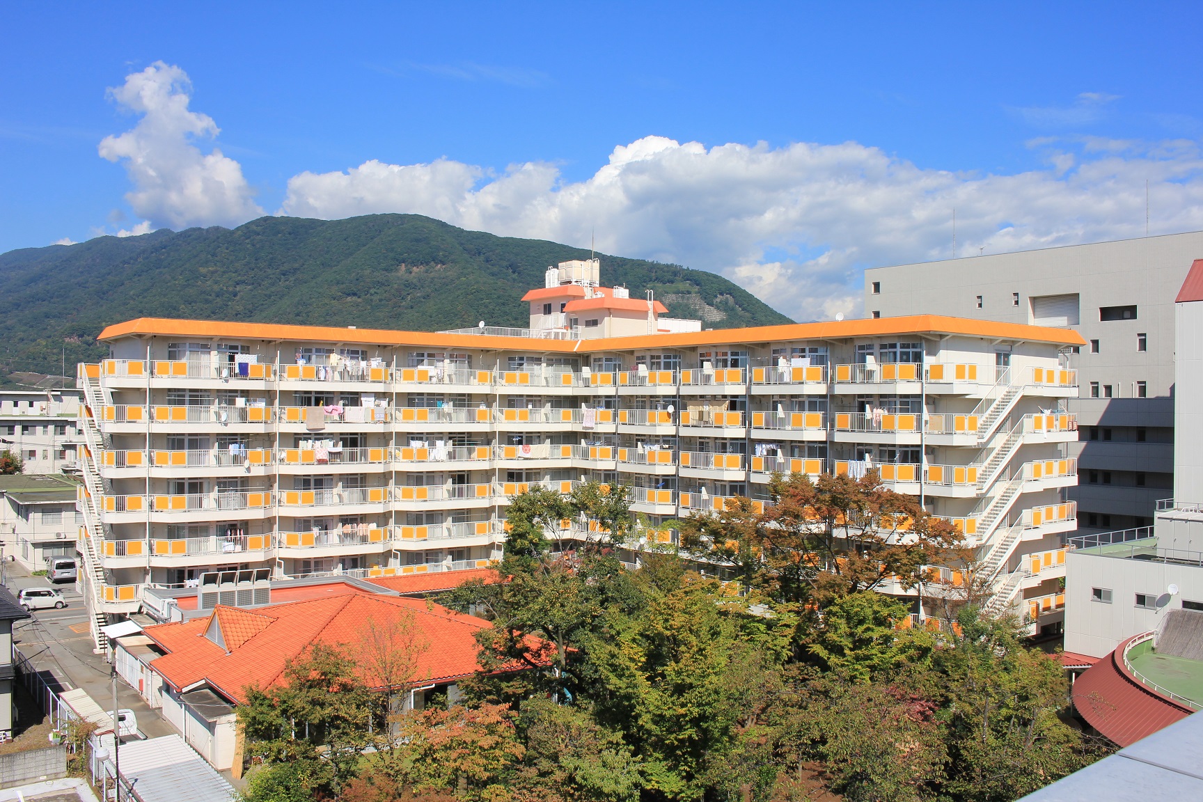 【営業職(その他)／笛吹市】 サンライフ寿　(正社員)の画像2