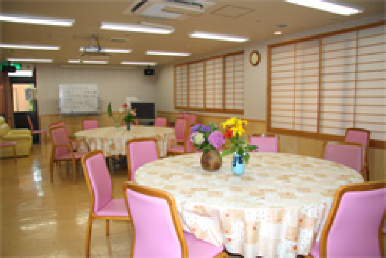 【介護職員／さいたま市緑区】　リバティハウス　デイサービスセンター　(正社員)の画像1