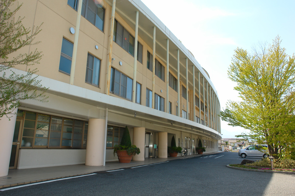 【看護師／甲府市】山角病院　(正社員)の画像1