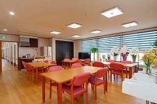 【介護職員/熊本市中央区】住宅型有料老人ホーム 幸の家(正社員)の画像3