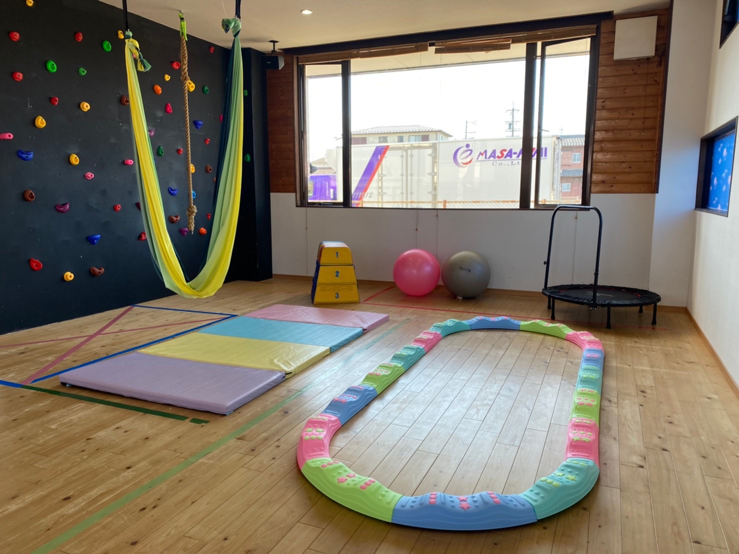 【児童指導員/一宮市】キッズボンド木曽川（パート）の画像2