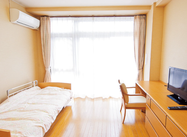 【介護職員/熊本市中央区】シルバーピアグランド通り(正社員)の画像2