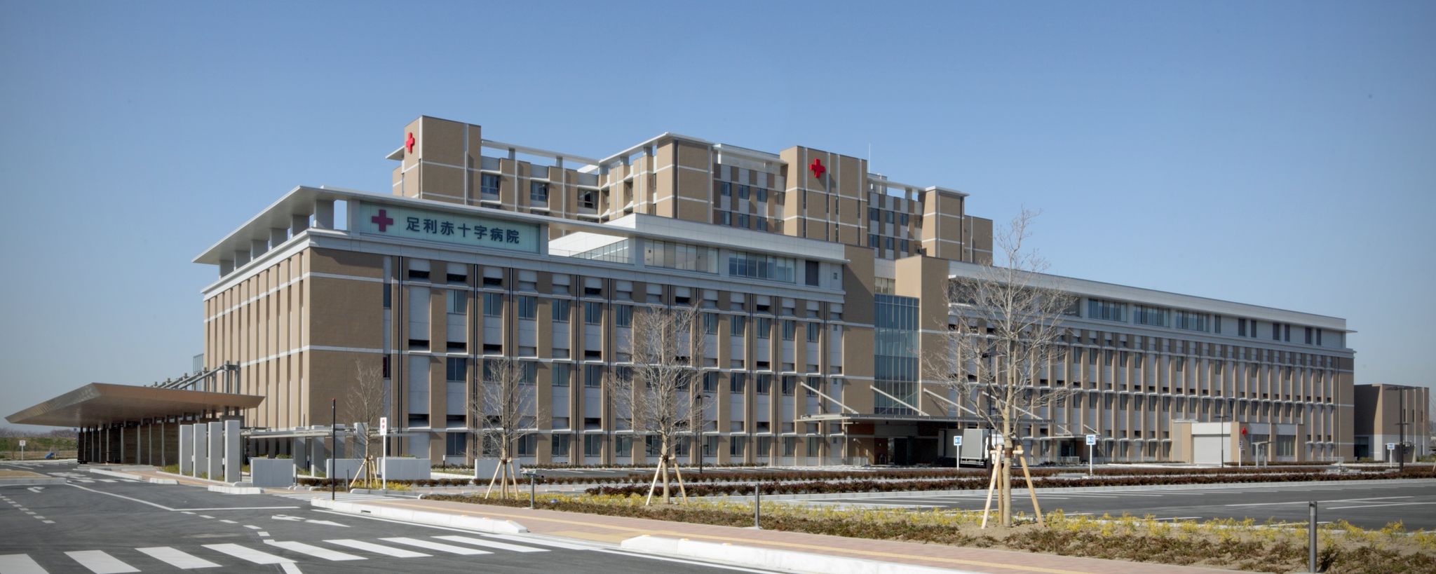 【看護師／足利市】 [“病院・クリニック”]　足利赤十字病院　(正社員)の画像1