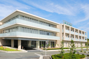 【看護師／中央区】西山病院グループ　日勤正社員　(正社員)の画像1