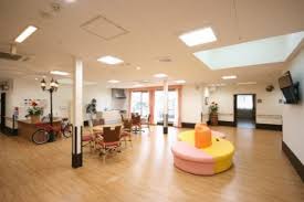 【相談員／足利市】 [“デイサービス・デイケア”, “サービス付高齢者向け住宅”, “訪問介護”, “居宅介護支援事業所”]　株式会社三英堂商事　(パート)の画像4