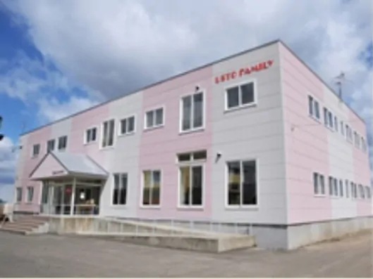 介護職員／上川郡東川町 グループホーム/介護付有料老人ホーム ファミリー(正社員)の画像1