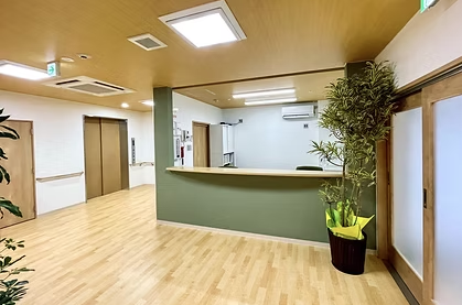 【介護職／名取市】 有料老人ホーム　ナーシングホームあかり　(正社員)の画像2