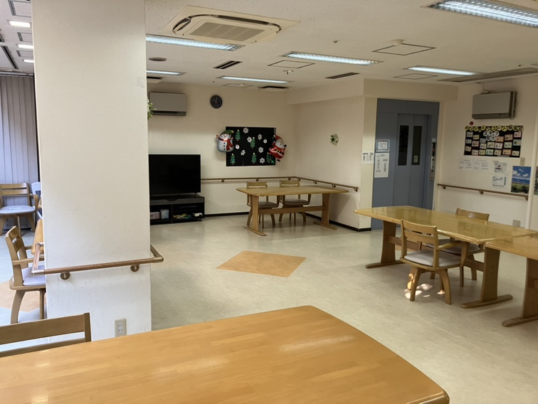 【夜勤介護／尼崎市】住宅型有料老人ホーム「サンシャインコート稲葉荘」(パート)の画像2