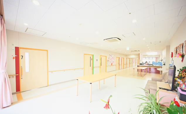 【介護職/角田市】特別養護老人ホーム 寛ぎの郷・和らぎの郷(正社員)の画像2