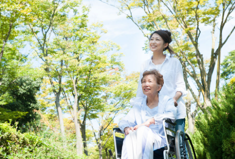【介護職員/関市】　介護老人保健施設　花咲き庵　(パート)の画像1