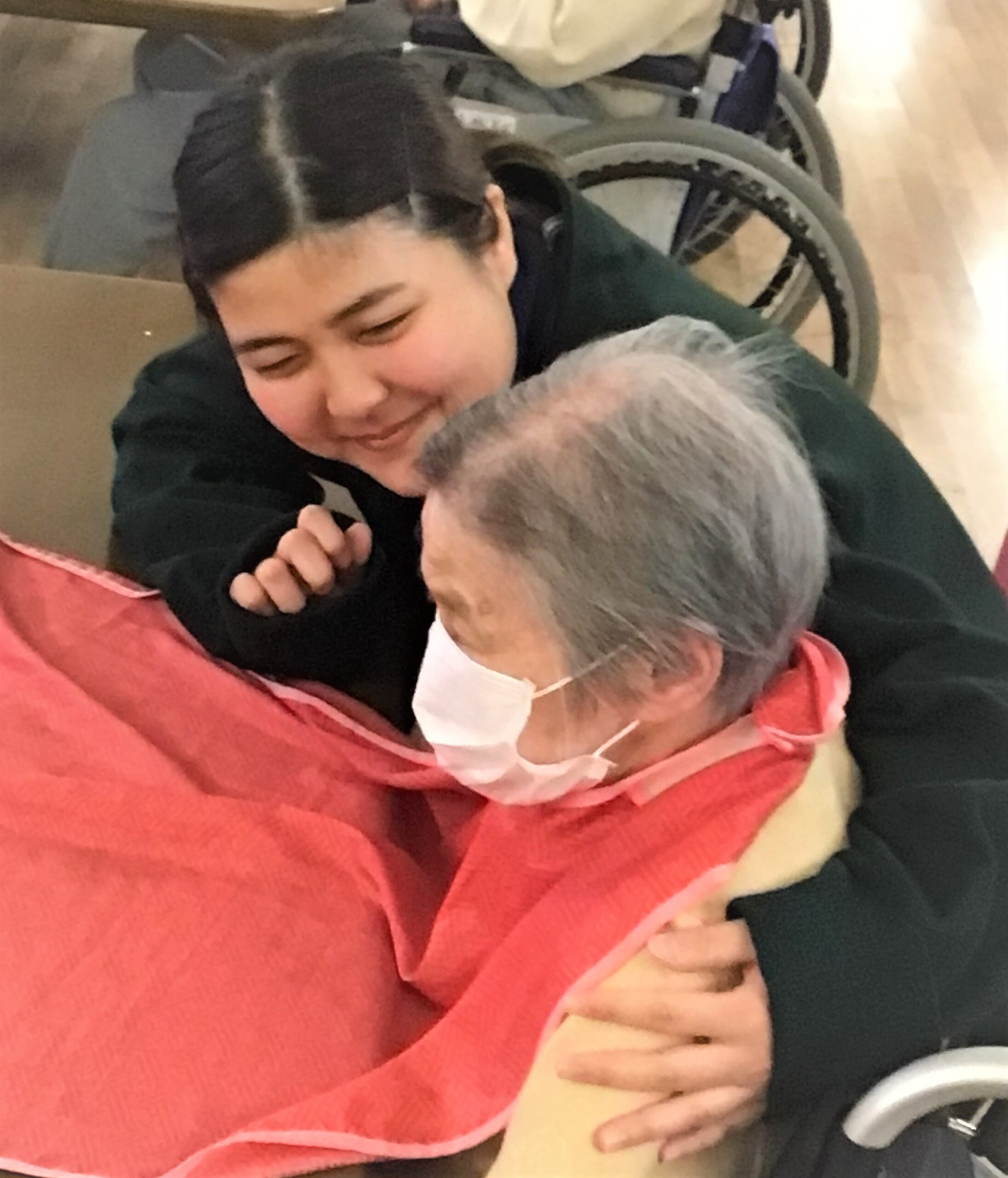 介護職員／旭川市　有料老人ホーム　菜の花　(パート)の画像1