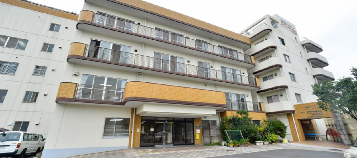 【介護職／笠岡市】 老人保健施設　笠岡すみれ苑　(パート)の画像1