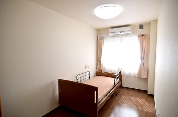 【介護職員/京都市伏見区】観月橋翔裕館 小規模多機能ホーム (正社員)の画像3