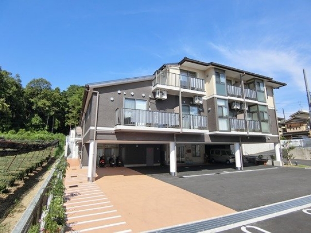 【介護職員／宇治市】訪問介護 サービス付高齢者向け住宅　社会福祉法人　くらしのハーモニー　ハーモニー東風館　(正社員)の画像1