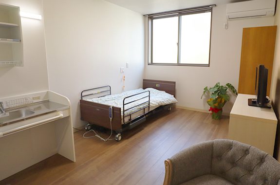 【看護師/京都市山科区】 小規模多機能型居宅介護 サービス付き高齢者向け住宅 なぎつじ翔裕館Ⅱ号館 (正社員)の画像3