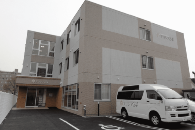 【介護職／札幌市北区】サービス付き高齢者向け住宅　ライフシップ麻生(正社員)の画像1