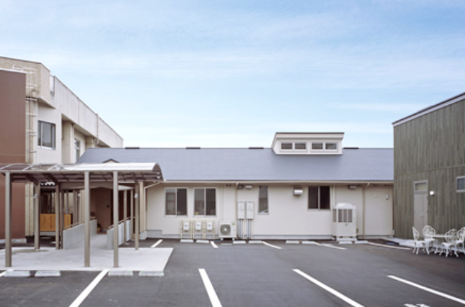 【介護職員／鹿児島市】 有料老人ホーム／デイサービス・デイケア　医療法人　仁愛会　(パート)の画像1
