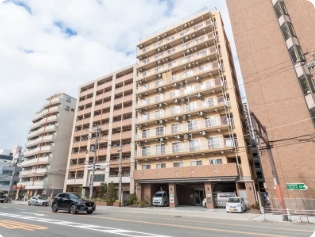 【介護職員／大阪市浪速区】 介護付有料老人ホーム健勝園なんば　(正社員)の画像1