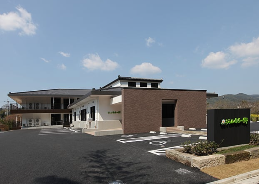 【介護職員／南九州市】 特別養護老人ホーム　社会福祉法人　敬和会　(正社員)の画像1