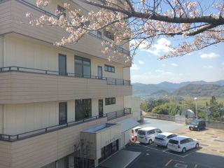 【介護職／浜松市浜名区】 介護老人保健施設　はまなこ介護老人保健施設　(正社員)の画像1