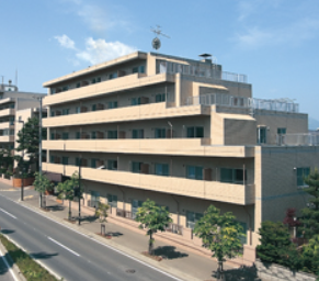 【介護職員／札幌市中央区】 サ高住　シルバーハイツ羊ヶ丘1・2番館　(正社員)の画像1