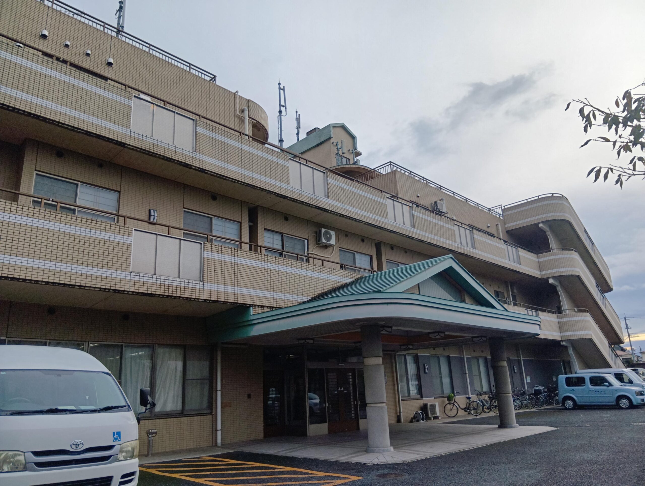 【調理 契約社員】特別養護老人ホーム ひかり苑の画像1